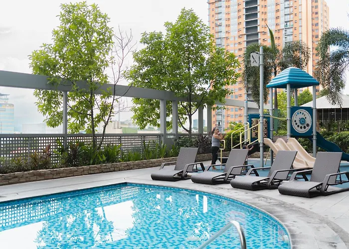 Cubao Manhattan Heights Residential Tc10n - Bright With Pool, Balcony - Next To Alimall And Sm - Walking Distance To Araneta Coliseum And Gateway Mall In Cubao Quezon - Staycations By Sms Apartamento